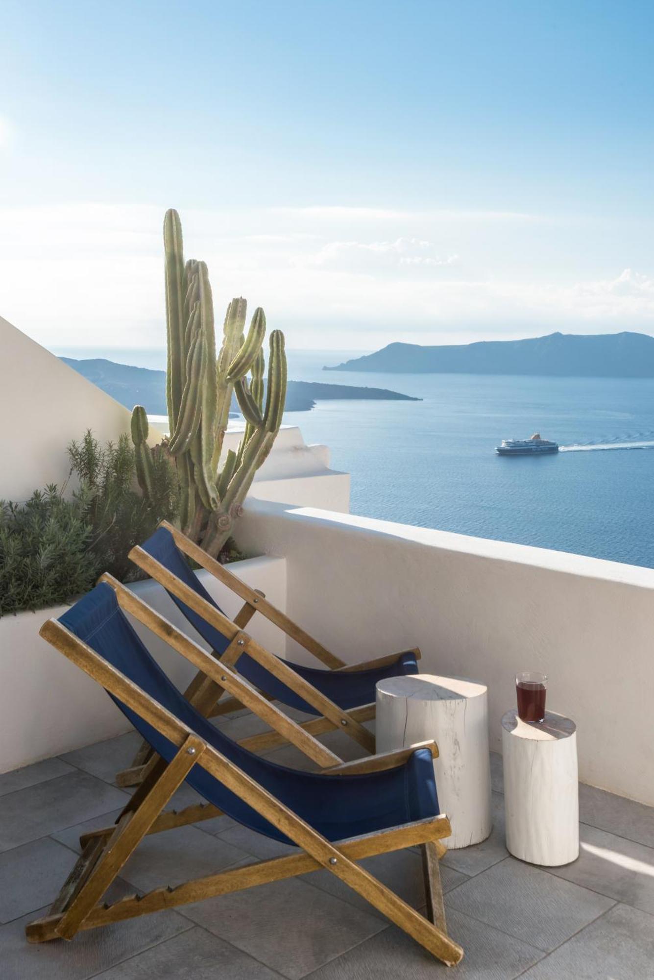 Porto Fira Suites Exterior foto