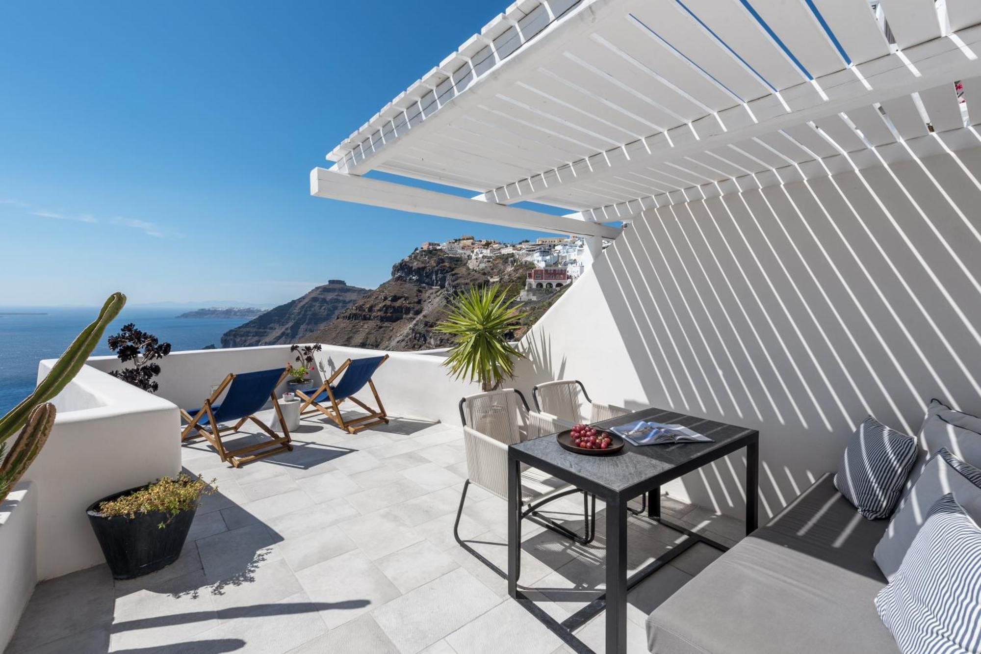 Porto Fira Suites Exterior foto