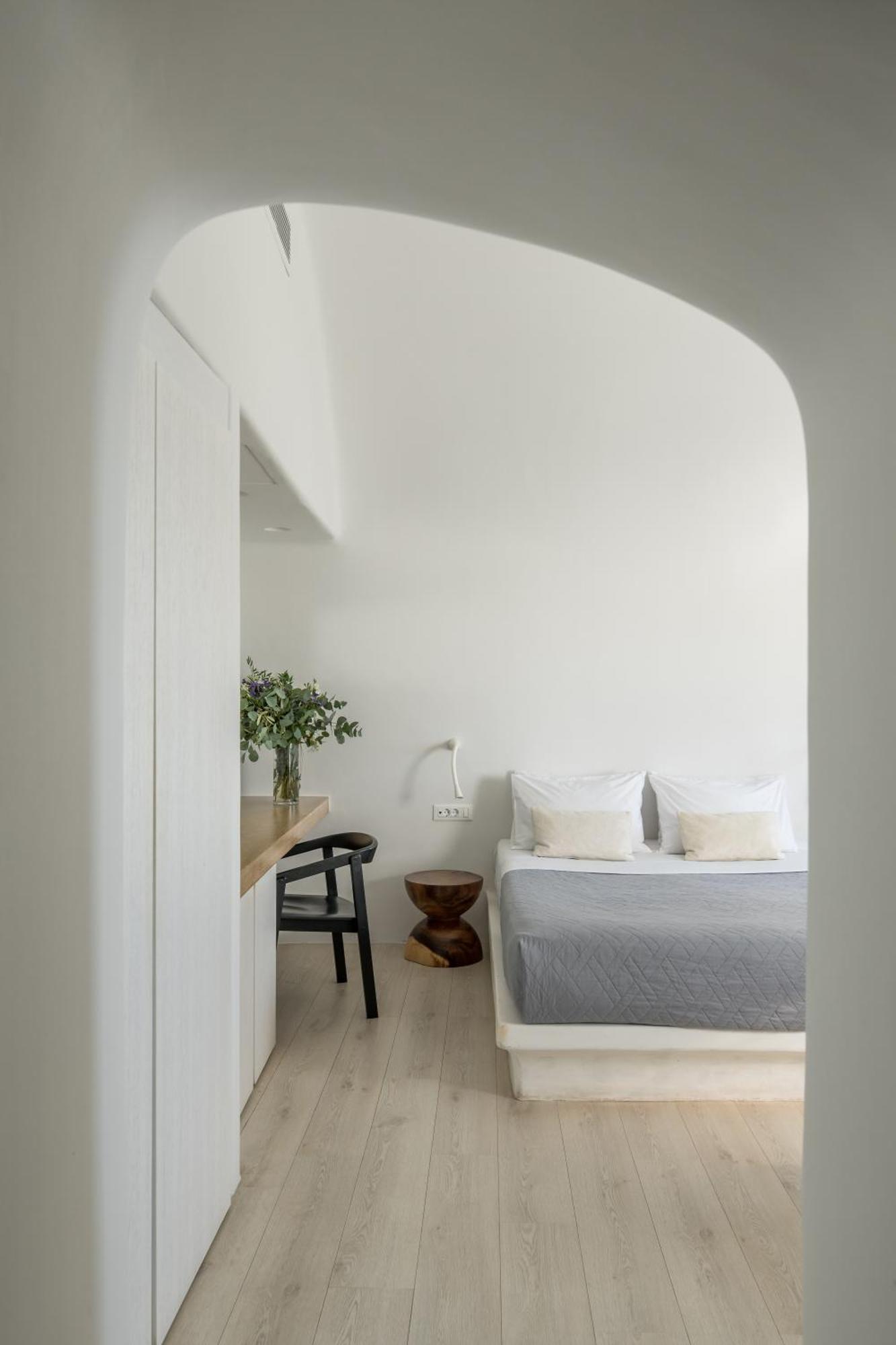 Porto Fira Suites Exterior foto